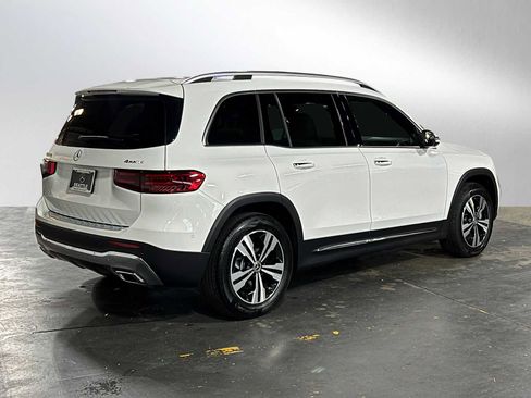 Certified 2025 Mercedes-Benz GLB 250 4MATIC image 3