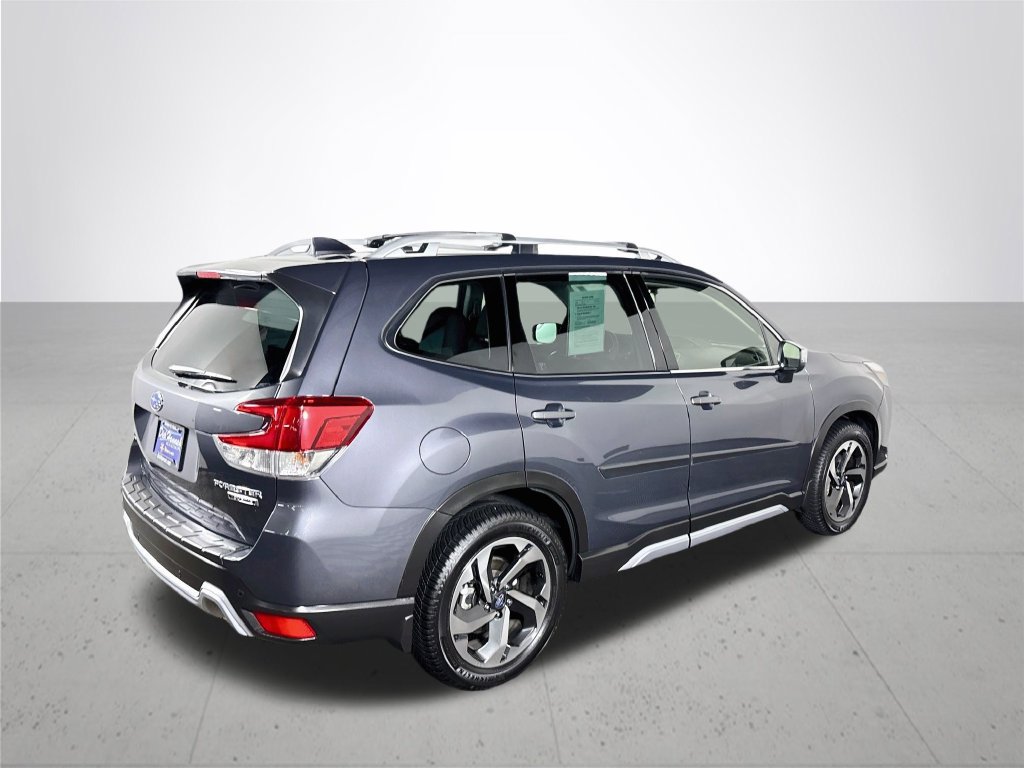 Certified 2023 Subaru Forester Touring AWD/4WD image 7