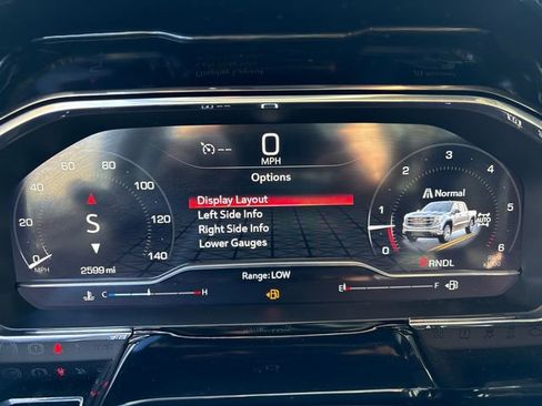 Used 2025 GMC Sierra 1500 Elevation image 25