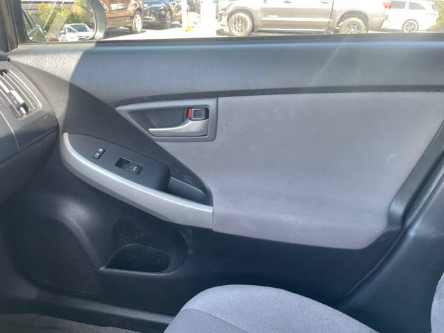 Used 2014 Toyota Prius Three w/ Solar Roof Package FWD image 38