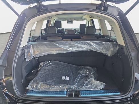New 2026 Mercedes-Benz GLS 450 4MATIC image 12