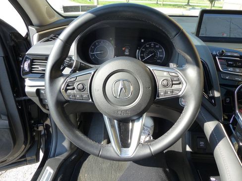 Used 2024 Acura RDX SH-AWD w/ Technology Package image 28