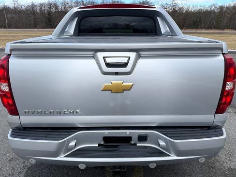 Used 2013 Chevrolet Avalanche LT w/ All-Star Edition image 14