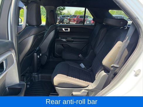 Used 2020 Ford Explorer XLT w/ Comfort Package AWD/4WD image 28