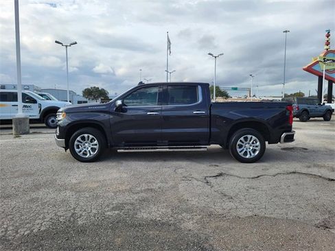 Used 2023 Chevrolet Silverado 1500 LTZ image 2