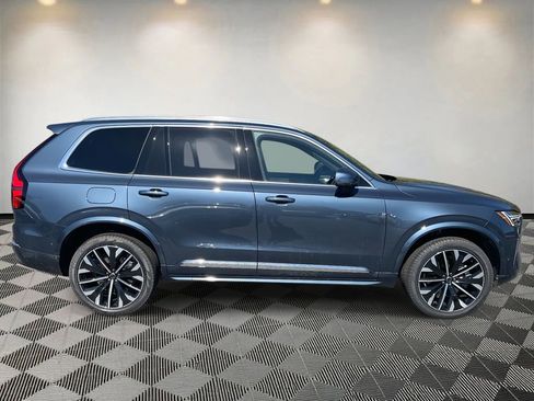 New 2026 Volvo XC90 B6 Plus w/ Protection Package Premier image 2