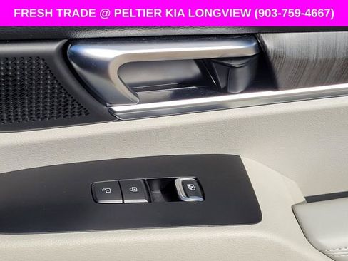 Used 2025 Kia Telluride SX FWD image 11