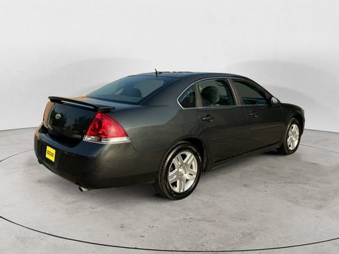 Used 2012 Chevrolet Impala LT w/ LT Sunroof Package FWD image 5