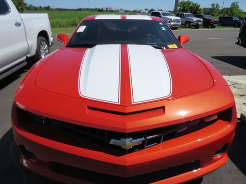 Used 2011 Chevrolet Camaro SS w/ RS Package RWD image 8