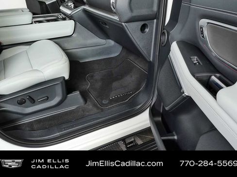 Used 2026 Ford Expedition Max Platinum w/ Driver's Package AWD/4WD image 27