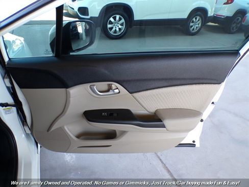 Used 2015 Honda Civic LX image 30