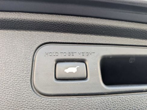 Used 2019 Honda Odyssey Elite image 13