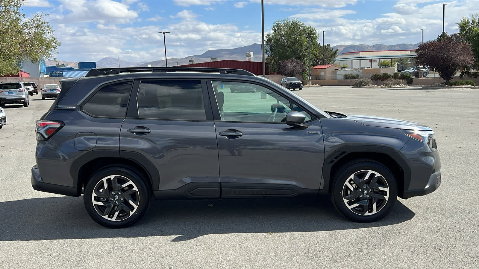 New 2026 Subaru Forester Premium AWD/4WD image 4