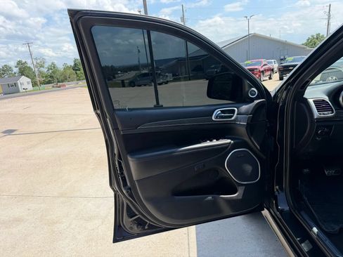 Used 2018 Jeep Grand Cherokee Trackhawk AWD/4WD image 13