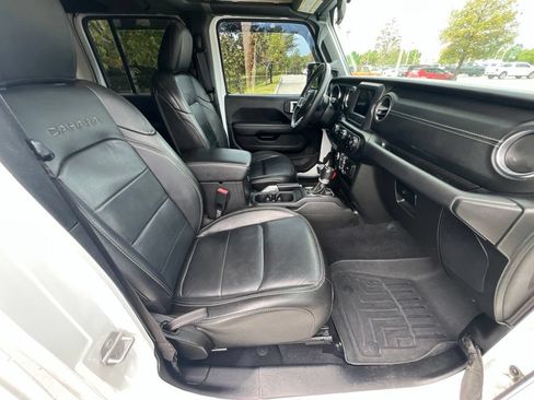 Used 2020 Jeep Wrangler Unlimited Sahara w/ LED Lighting Group AWD/4WD image 20