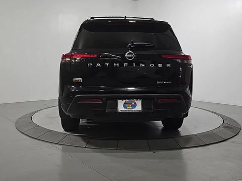 Used 2022 Nissan Pathfinder SV AWD/4WD image 4