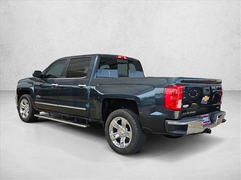 Used 2018 Chevrolet Silverado 1500 LTZ w/ Texas Edition RWD image 7