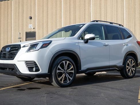 Used 2024 Subaru Forester Limited image 4