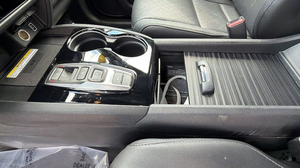 Used 2022 Honda Passport Elite image 13