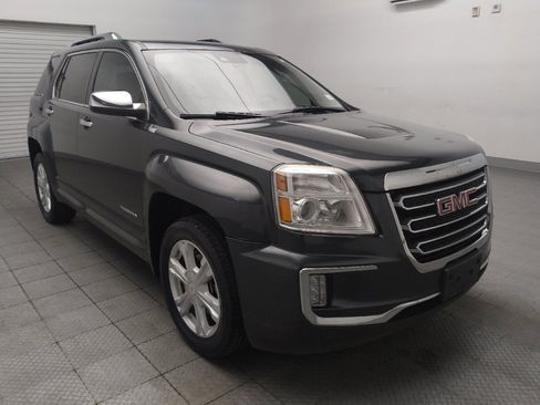 Used 2017 GMC Terrain SLT w/ Driver Alert Package I FWD image 13