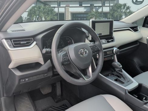Used 2025 Toyota RAV4 XLE Premium FWD image 12