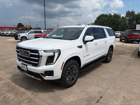 New 2026 GMC Yukon XL Elevation w/ Elevation Premium Package AWD/4WD image 2