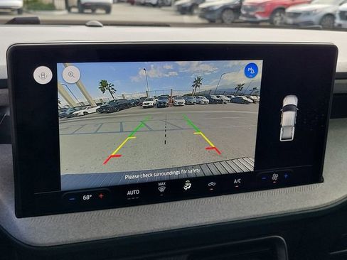 Used 2025 Ford Maverick XLT w/ Equipment Group 302A AWD/4WD image 11