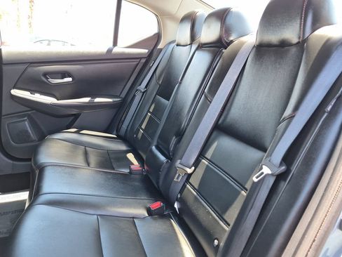 Used 2024 Nissan Sentra SR w/ SR Premium Package FWD image 15