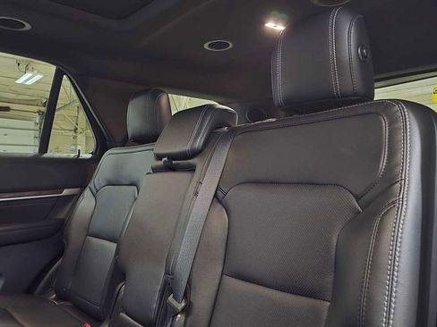 Used 2018 Ford Explorer Limited w/ Equipment Group 301A image 17