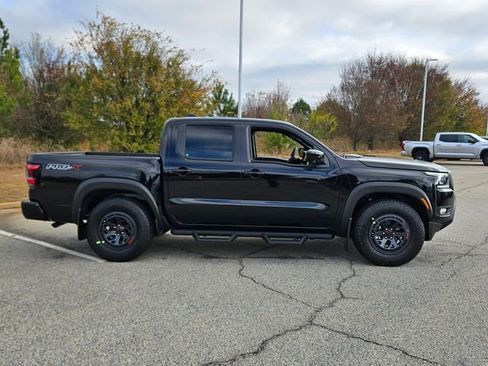 New 2026 Nissan Frontier Pro-X w/ Pro-X Convenience Package image 13