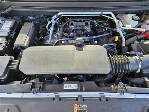 New 2026 GMC Canyon Elevation w/ Convenience Package RWD image 17