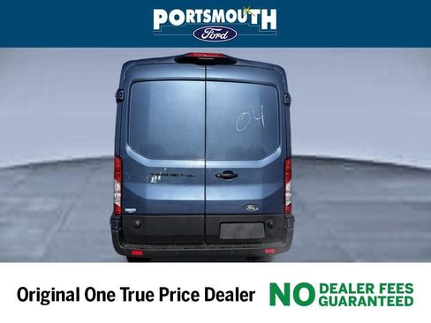 New 2026 Ford Transit 250 148 Medium Roof w/ Load Area Protection Package RWD image 27