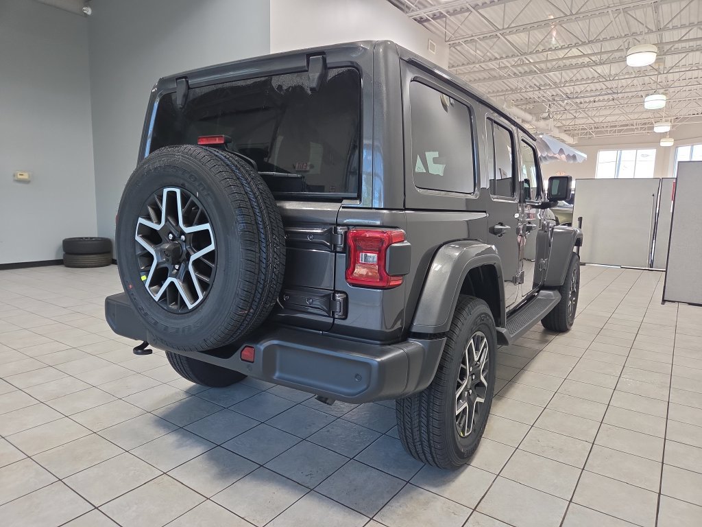 New 2027 Jeep Wrangler Unlimited Sahara AWD/4WD image 8