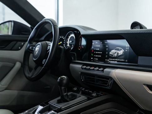 Certified 2024 Porsche 911 GT3 RWD image 30