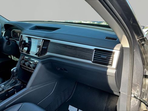 Used 2023 Volkswagen Atlas SE AWD/4WD image 27