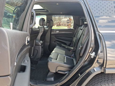 Used 2021 Jeep Grand Cherokee Limited w/ Premium Lighting Group image 11