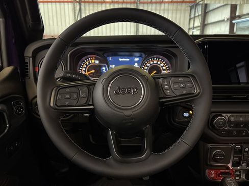 New 2026 Jeep Gladiator Rubicon w/ Steel Power Dome Hood Package AWD/4WD image 21