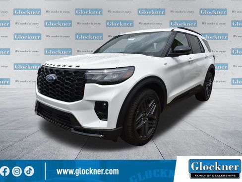 New 2026 Ford Explorer ST-Line w/ ST-Line Street Pack AWD/4WD image 8