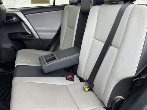 Used 2017 Toyota RAV4 Limited AWD/4WD image 22