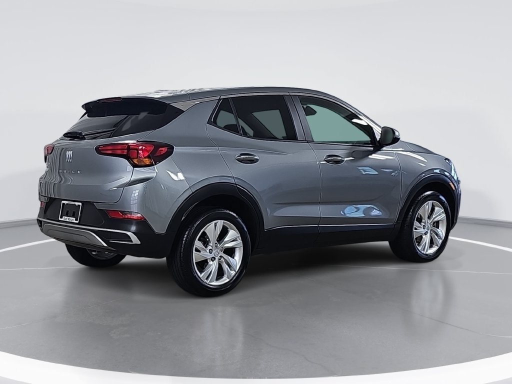 Certified 2024 Buick Encore GX Preferred w/ Comfort Package FWD image 3