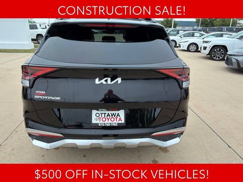 Used 2025 Kia Sportage SX FWD image 7