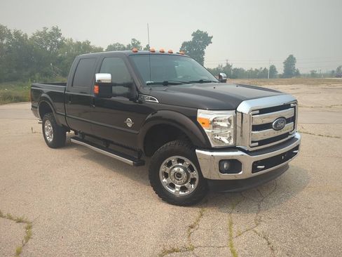 Used 2014 Ford F350 Lariat w/ Chrome Package AWD/4WD image 2