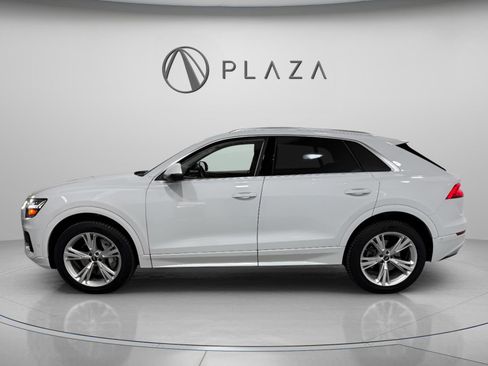 Certified 2023 Audi Q8 Premium Plus image 3