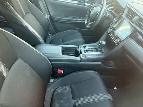 Used 2019 Honda Civic Sport image 4
