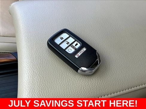 Used 2020 Honda CR-V Touring image 44