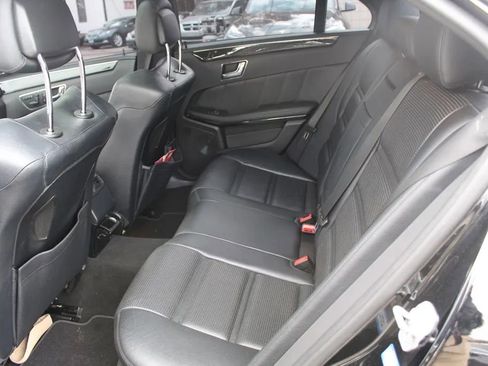 Used 2010 Mercedes-Benz E 63 AMG Sedan image 9