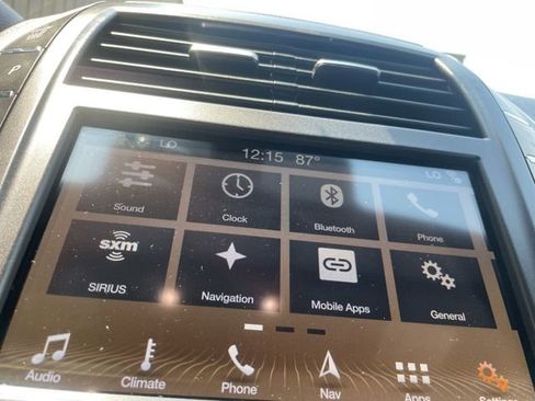 Used 2019 Lincoln MKC Reserve w/ MKC Climate Package FWD image 36