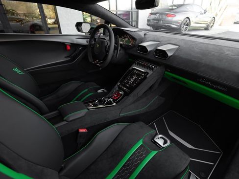 Used 2023 Lamborghini Huracan Tecnica RWD image 38