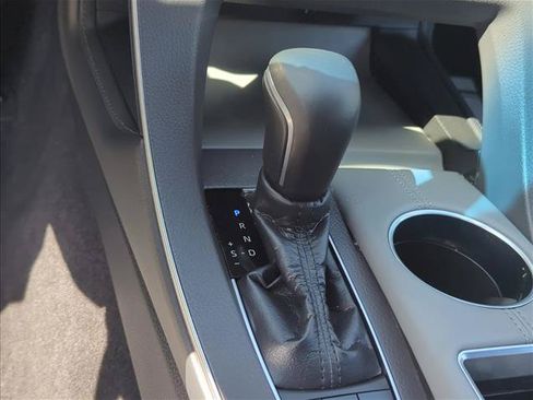 Used 2019 Toyota Avalon Limited w/ All Weather Liner Package FWD image 25