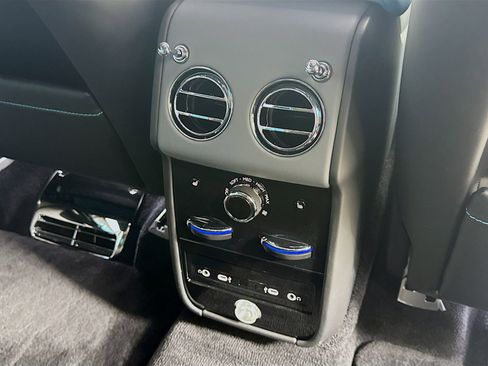 New 2026 Rolls-Royce Cullinan AWD/4WD image 26